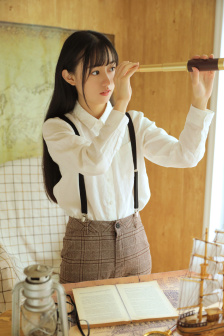 严茜子